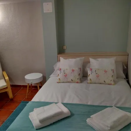 Nyaraló La Calleja Del Canchal